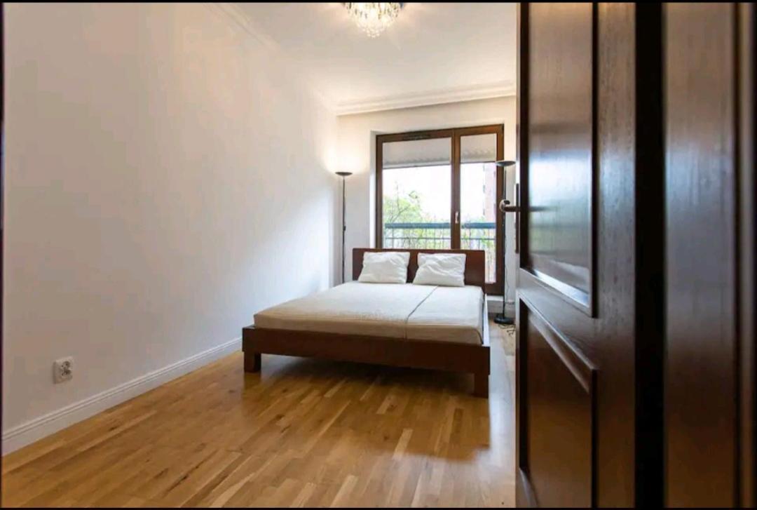 Gdansk Szafarnia Old Town Apartment Luaran gambar